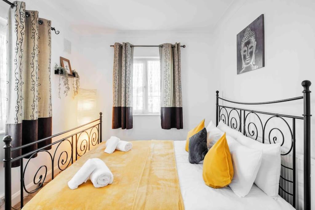 Duplex 3 Bedroom Flat Golders Appartement Londen